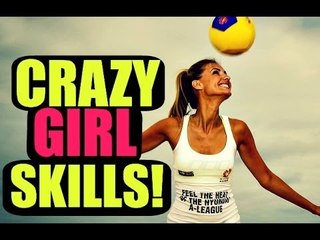 Girls With Neymar/Ronaldo/Ronaldinho Football & Freestyle Skills! - FootKickerz