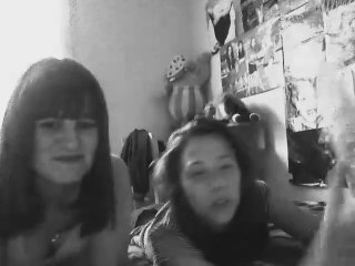 Kelly et emma un mode pétage de plont ♥