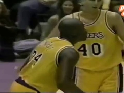 Shaquille O'Neal MONSTER BLOCK on Allen Iverson The Ball nearly hit somebody's face in the crowds