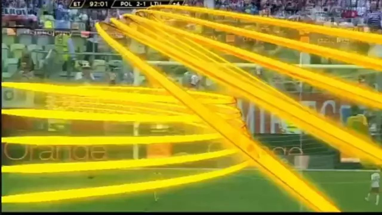 Lewandowski strzela w stylu Torresa ! EPIC MISS !