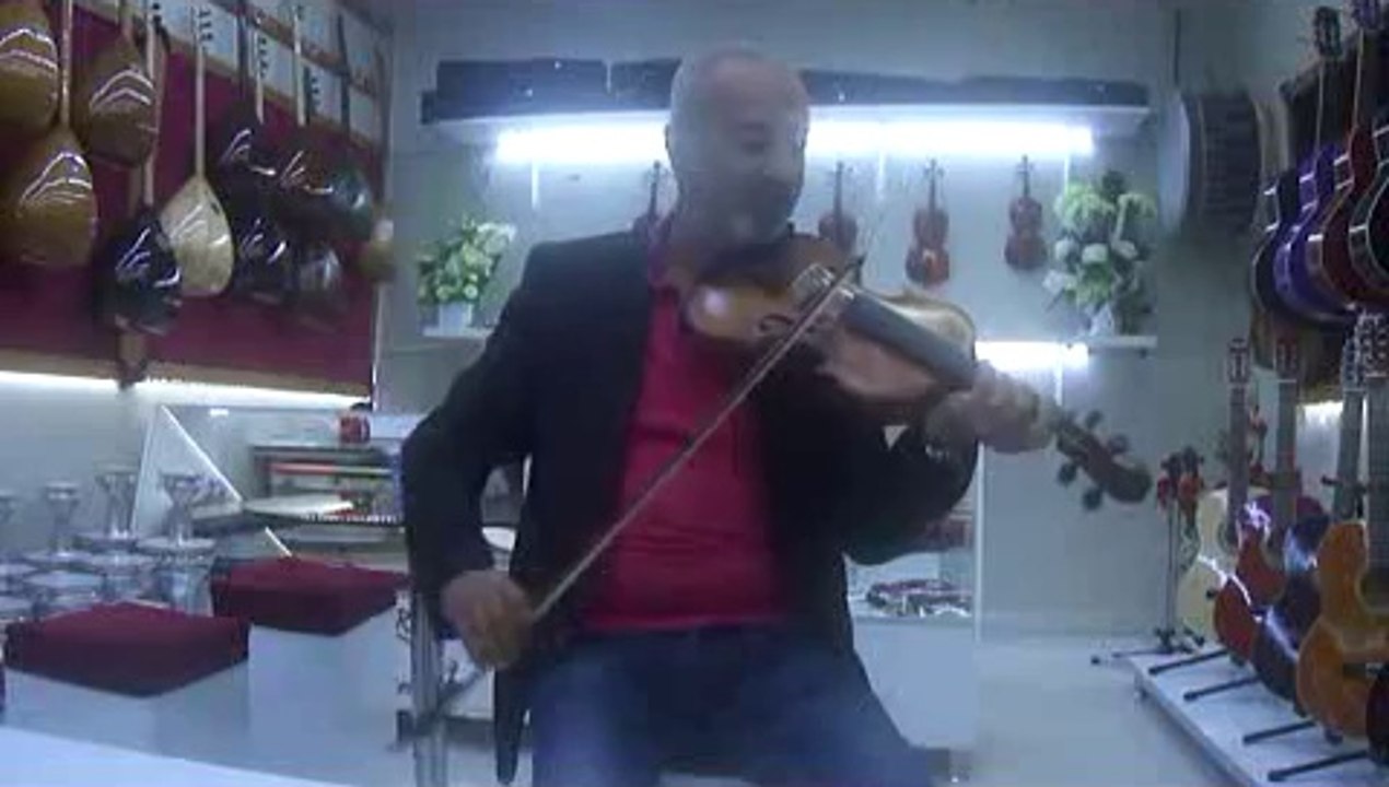 Aşık ERCAN Müzik Merkezini ziyareti-Keman Üstadı Vahap beyin taksimi