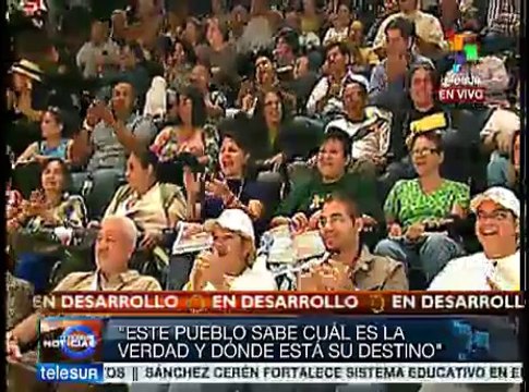 En algunos países prohiben a cableras transmitir teleSUR: Arreaza