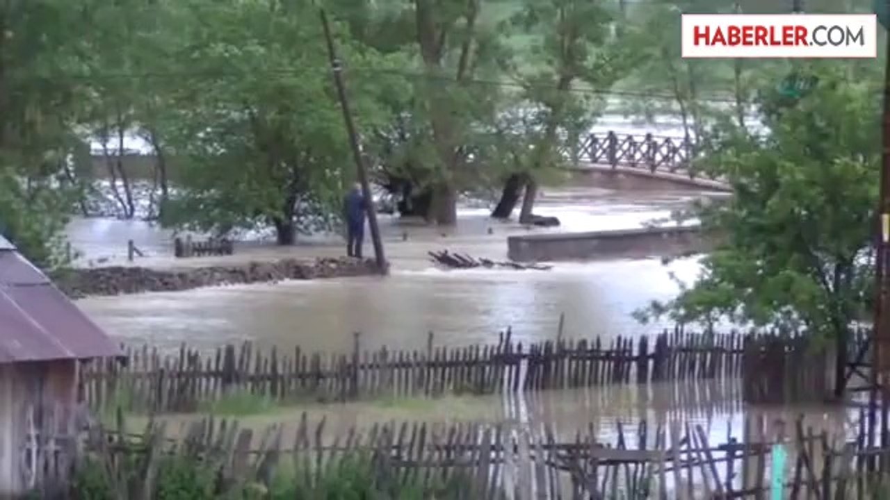 Dere Taştı Evler Sular Altında Kaldı