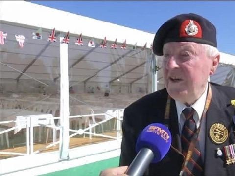 Cérémonies du 70e anniversaire du Débarquement: l'émotion des vétérans - 07/06