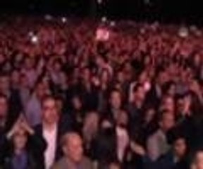 Ricky Martin Rabatt'ta hayranlarıyla buluştu