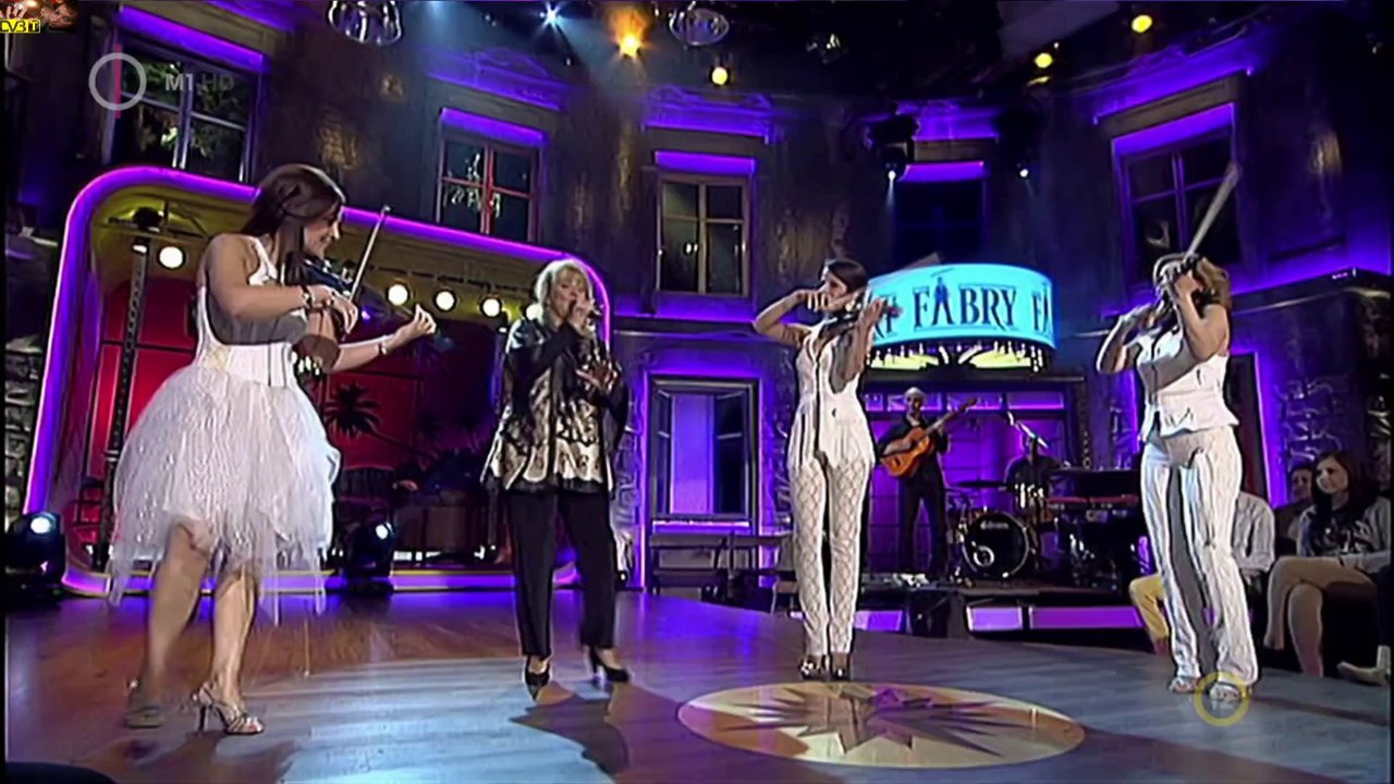 Princess & Szulák Andrea - BESAME MUCHO (Fábry Show 2014-05-25)