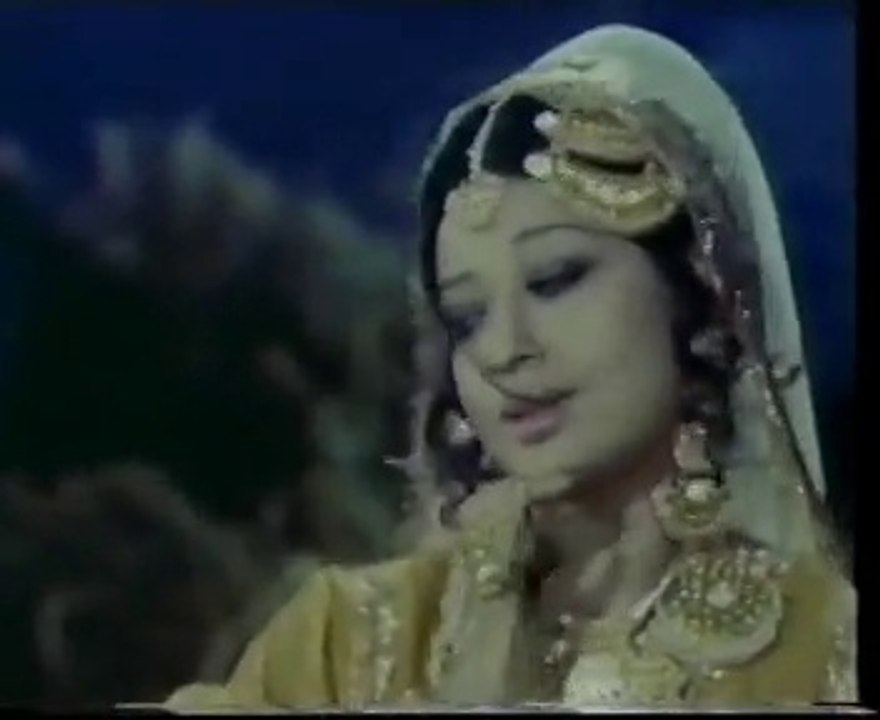 Beray booro ka kehna hai ke jua lerki siani ho to uska vihia ker do~ Muhammad Ali and Shabnam , Singer Mehdi Hassan and Mehnaz Pakistani Urdu Hindi Songs Punjabi
