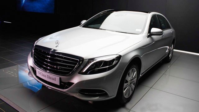 New Mercedes-Benz S-Class Diesel (S 350 CDI) Launched In India