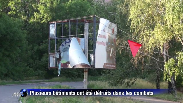 Ukraine: des civils fuient Slaviansk après de violents combats