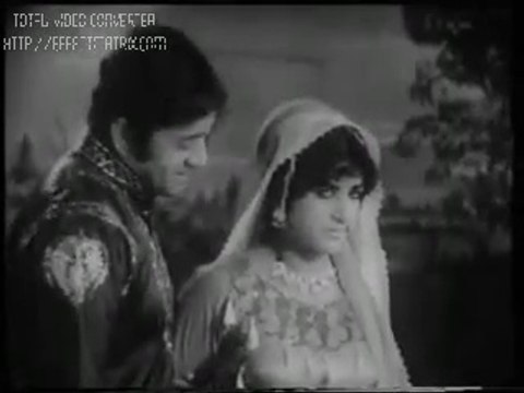 keyun door door rendey meray koloo manu des dyo hoya kee kasoor meray koloo ~ Naghma and Habib .Singer :- Shoukat Ali Film :- ik doli do kahar Pakistani Urdu Hindi Songs Punjabi