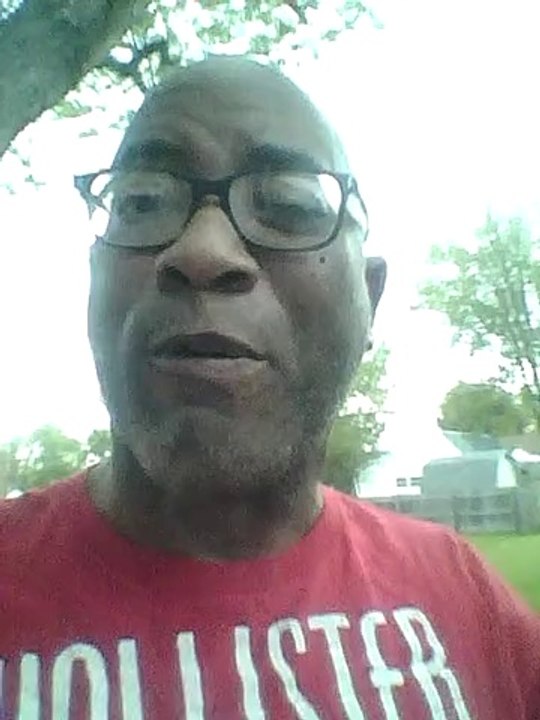 The Millionaire Mailer-Make Money Mailing A Flyer