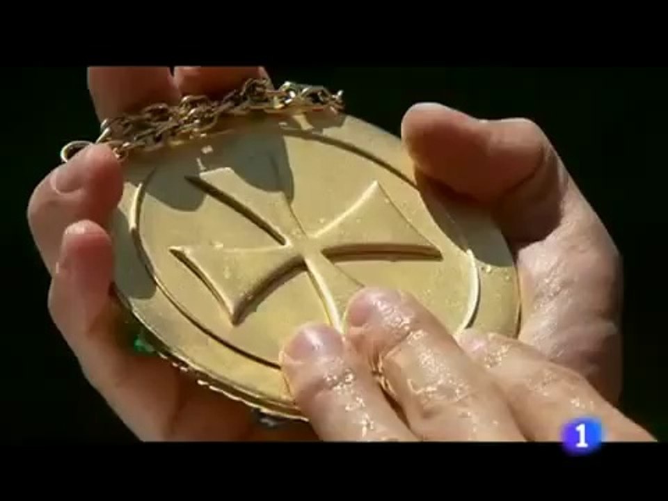 DAVID JANER  ESCENA DEL RIO  serie aguila roja 18 capi[1]