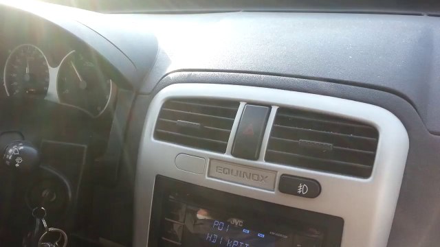 Une voiture qui produit de la neige : air conditionné mal réglé! Et ça caille...