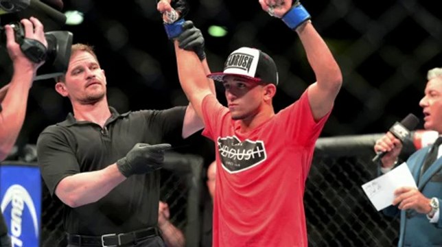Anthony Pettis Analyzes Sergio's Win In Fight Night 42