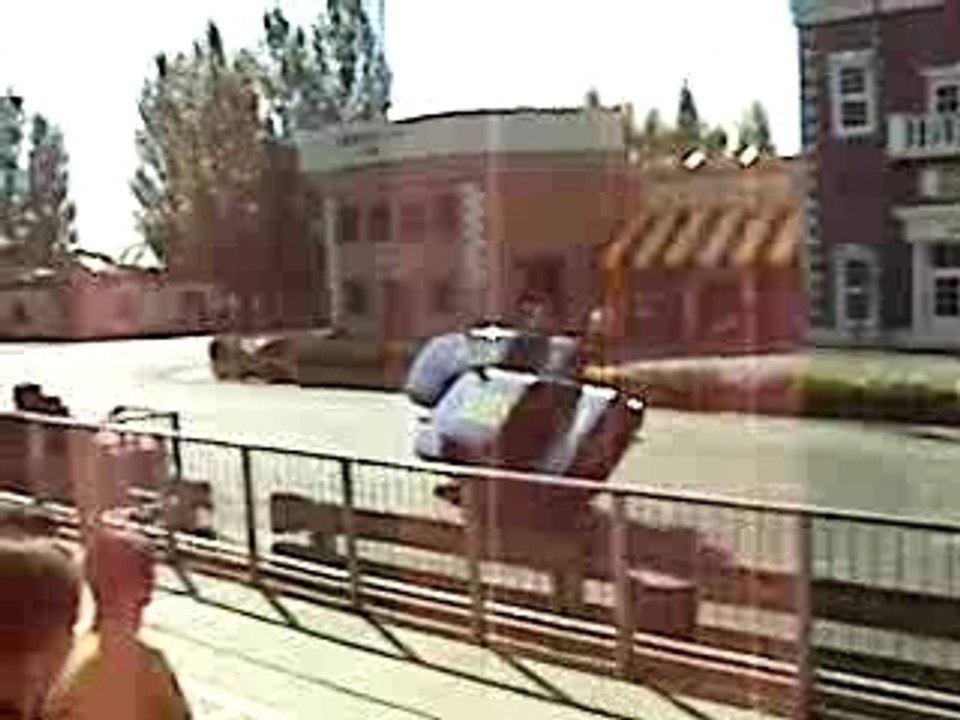 SPECTACLE A L AMERICAINE