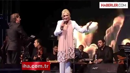 Muazzez Ersoy, Sahnede Jeneratörün Azizliğine Uğradı