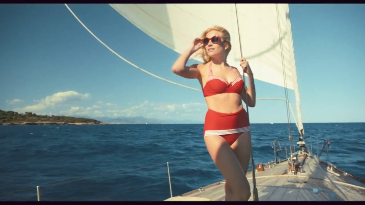 Pixie Lott  -  Lay Me Down    2014