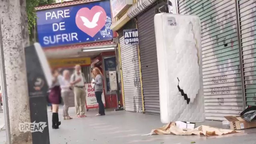 Mattress Scare Prank Video Dailymotion