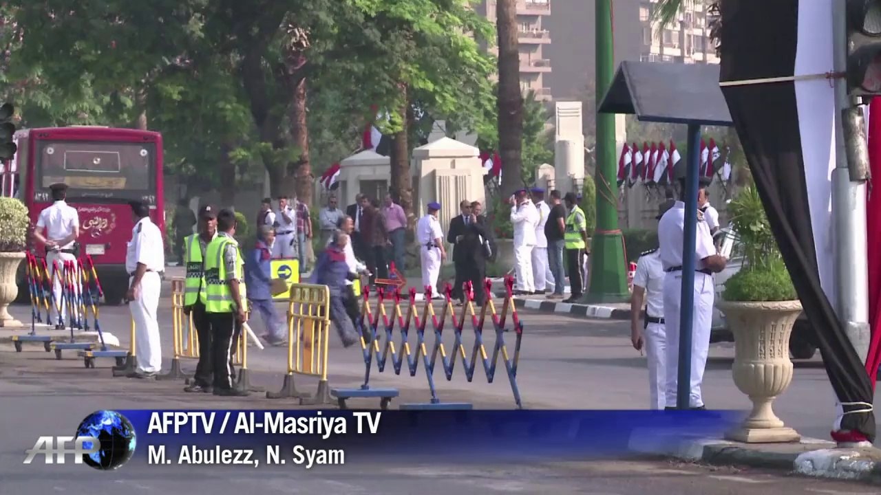 Army boss Sisi sworn in as Egypt president