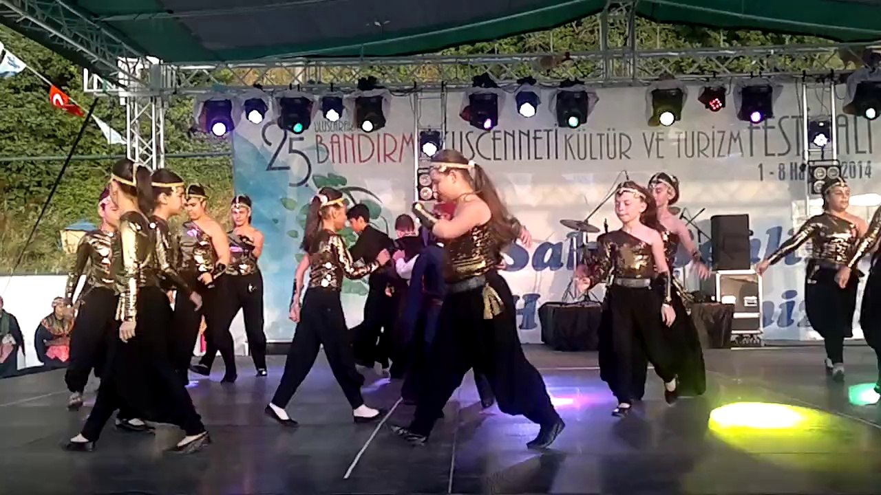 BANDIRMA 25. KUŞ CENNETİ FESTİVALİ HATİCE NUR ÇALIŞKAN'IN GÖSTERİSİ.