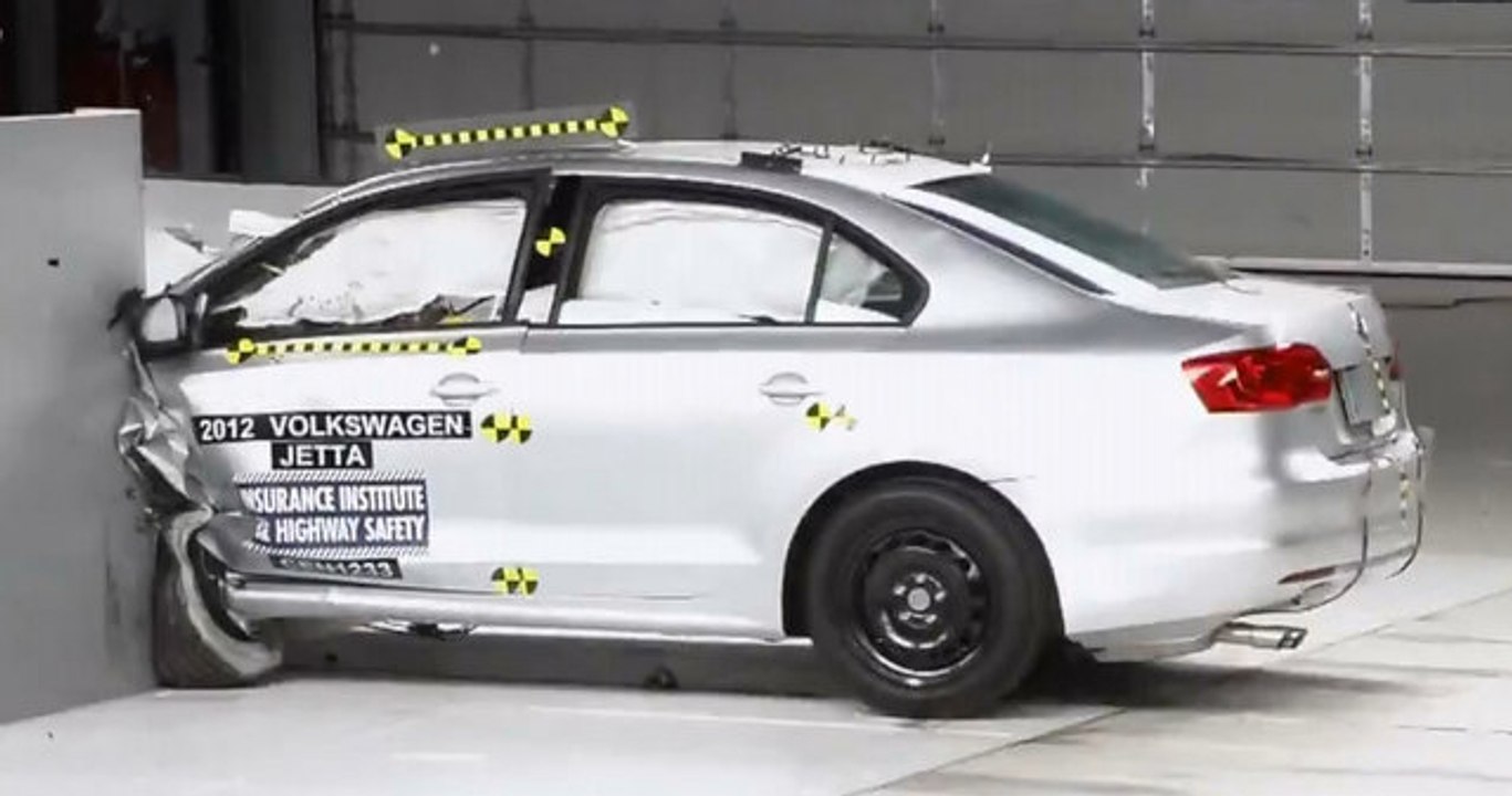 Volkswagen Jetta çarpışma testi