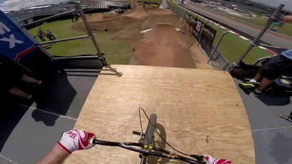 Rider en mode caméra embarquée en DIRT aux X Games! Taré...