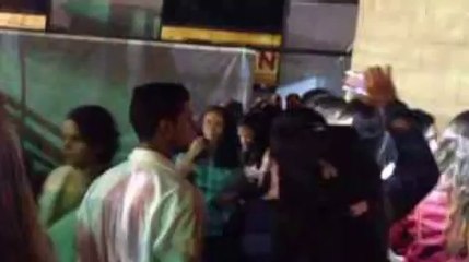 Vanessa indo embora da Groove Party RJ