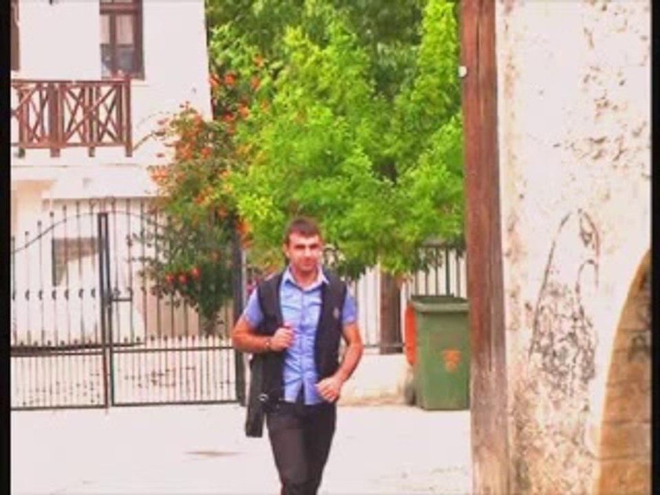 Tezcan Özkaya / Gitti Gideli 2014 (Şarkı ;Tarkan )