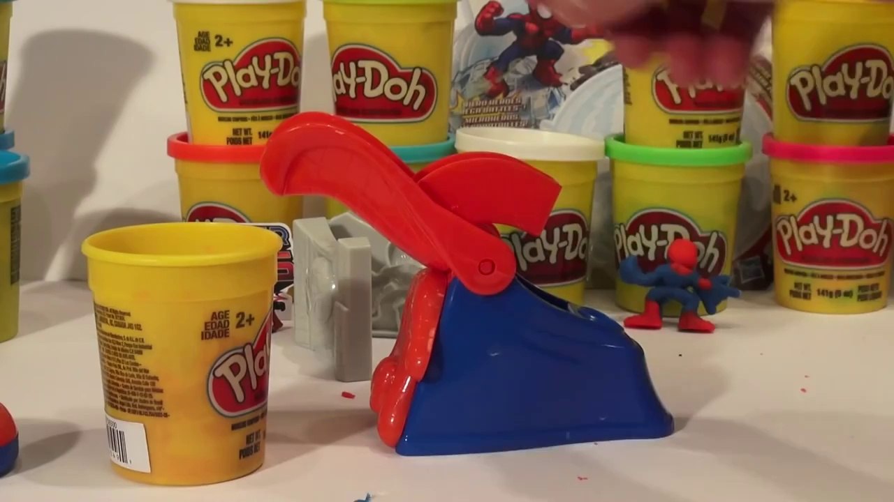 Play Doh Spiderman Fighter Pods and Play-Set we...