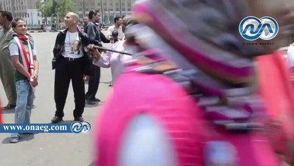 شاهد|| سيدة ترقص "باليه" بالتحرير احتفالاً بتنصيب السيسي