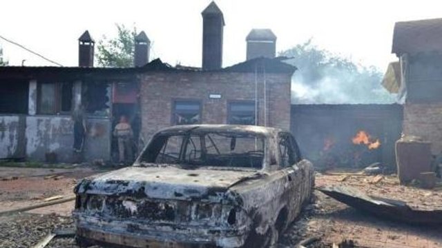 Fighting rages in Ukraine's Slovyansk