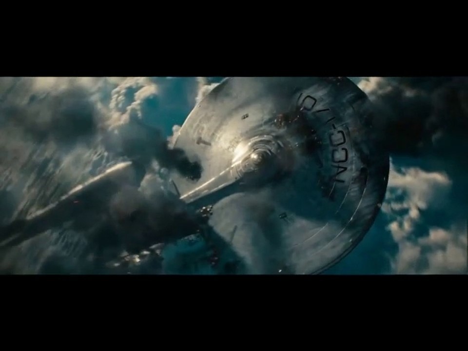 AYTIWS Reviews Star Trek Into Darkness