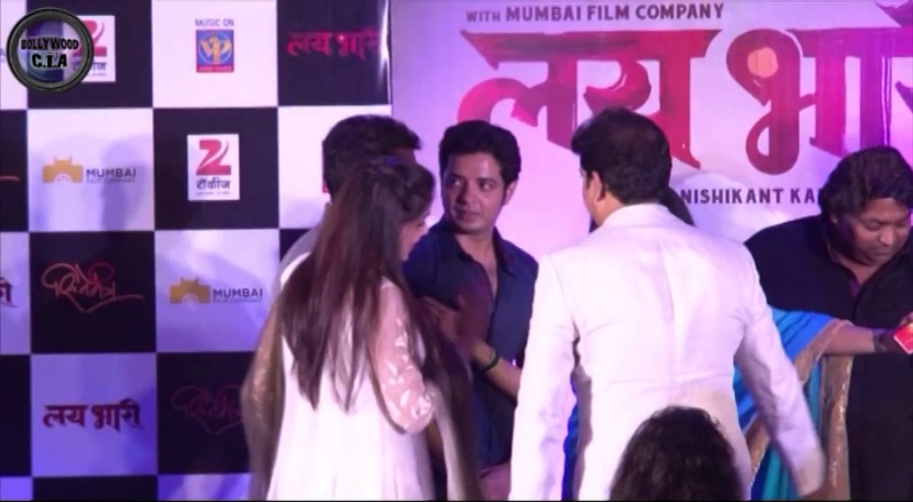 Pregnant Genelia Dsouza flaunts her BABY BUMP