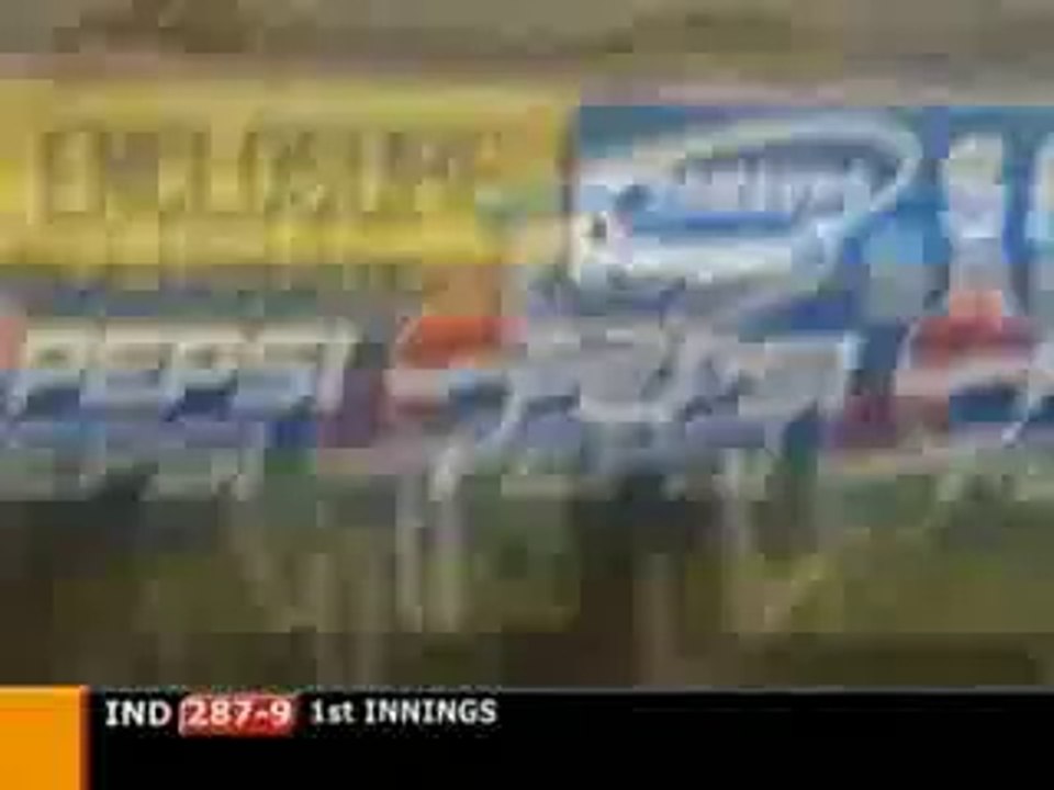 Yuvraj Singh 1st test Century - India vs Pakistan 2nd test at Lahore 2004