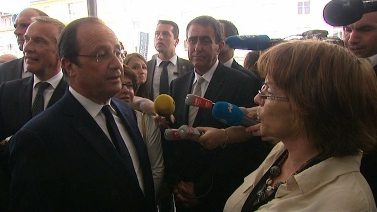 "Ces commémorations doivent permettre de faire accéder à la lecture, à la connaissance, aux savoirs, toute une génération"