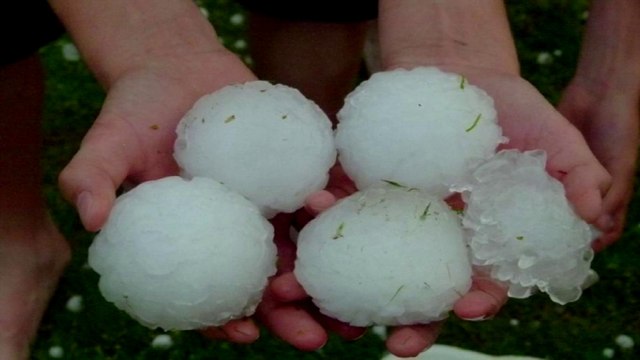 Pourquoi les grêlons sont-ils si gros?