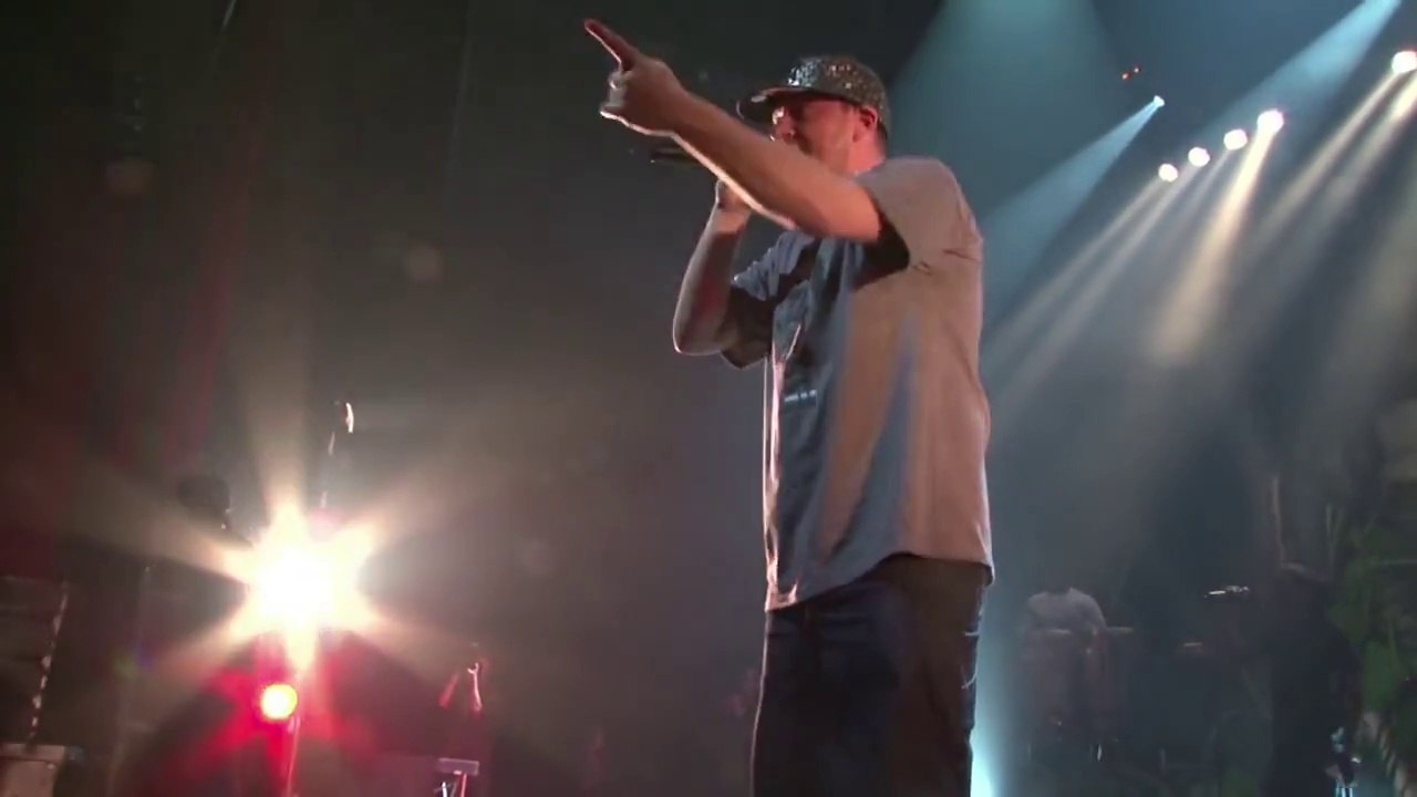 Assassin/Rockin' Squat "Illuminazi 666 Live Olympia 2009 ( HD )