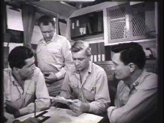 19-29 - - USS Harder  'Harder at Woleai'