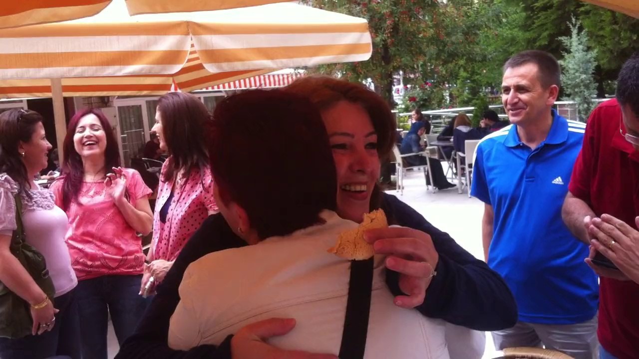 VE HÜLYA KARDEŞİMİZDE GELDİ