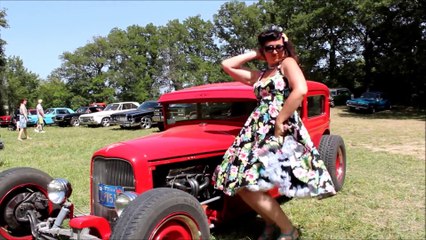 Old School Day 5 Pin Up Légende