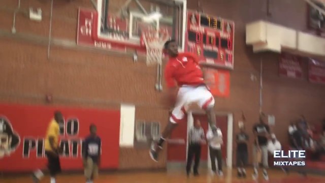 So amazing Pre-Game Dunk! Insane basket-ball player...