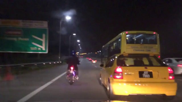 Battle of the HONDA - HONDA VTEC Power