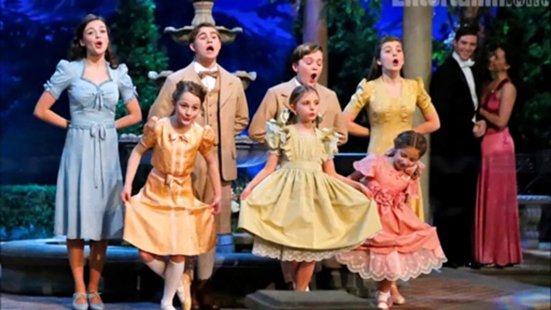So Long Farewell Lyrics Sound Of Music Live 1 Video Dailymotion