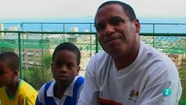 La noche temática: Un frágil sueño en las calles de Río [Documental TVE2][DVDRip][2014]