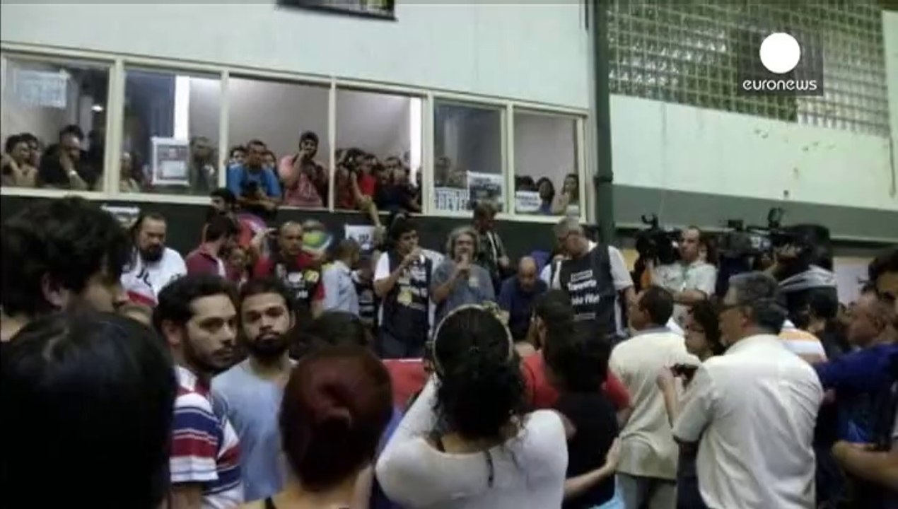 Sao Paulo metro strike is called off but threat remains to World Cup