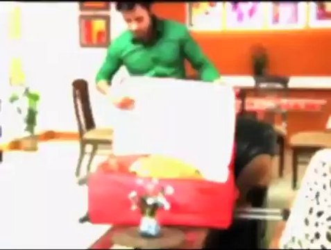 Saraswatichandra : Prashant is attracted to Kumud - IANS India Videos