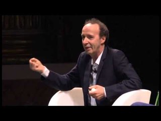 Descargar video: Napoli - Benigni e Scalfari al San Carlo (08.06.14)