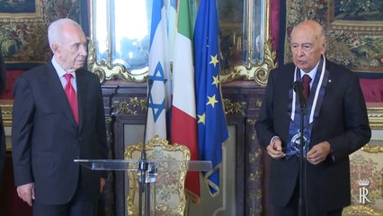 Roma - A Napolitano l'onorificenza "The Presidential Award of Distinction"di Shimon Peres (09.06.14)