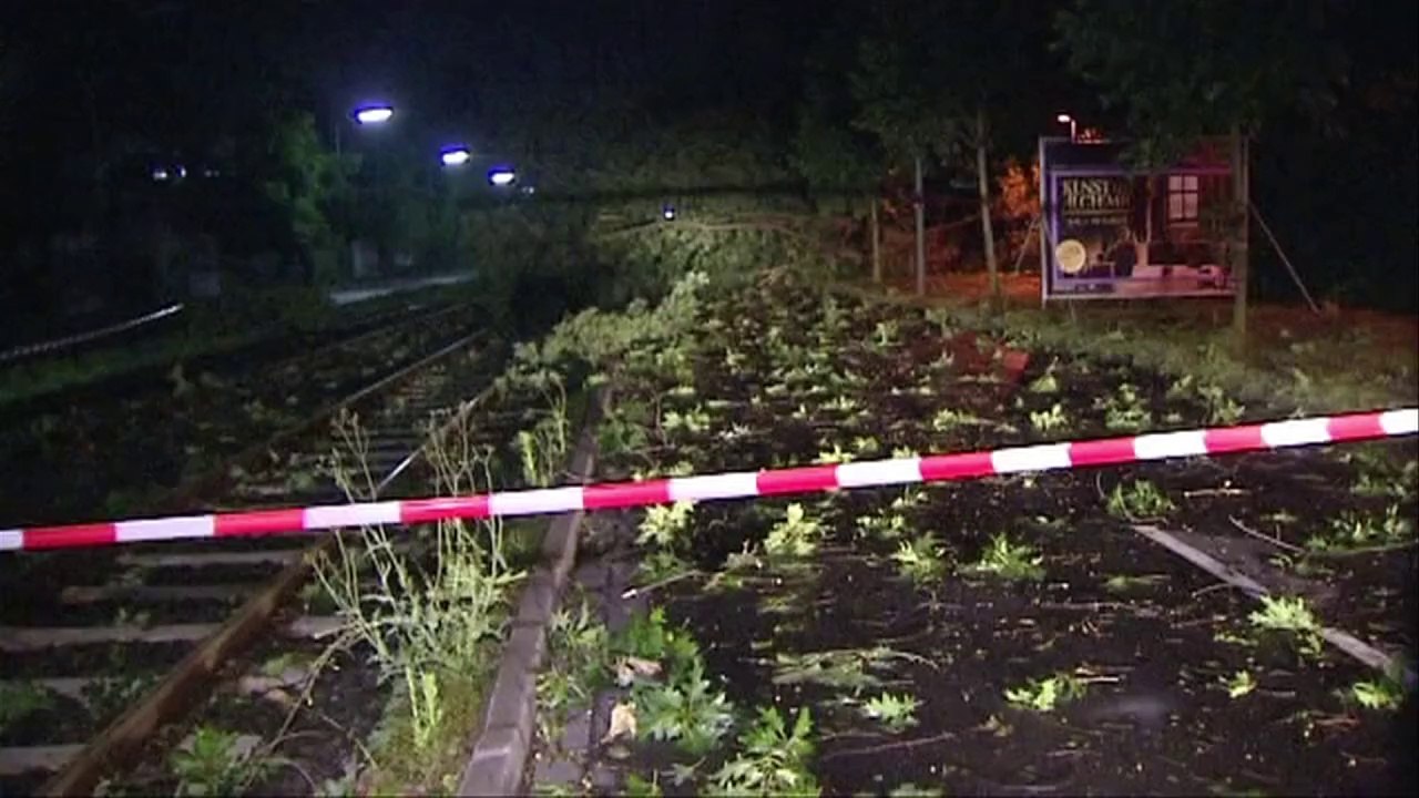 Tote bei heftigen Gewittern in Nordrhein-Westfalen