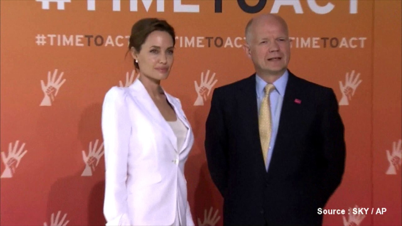 Angelina Jolie réunit un sommet contre le viol à Londres